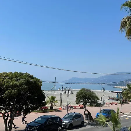 Appartamento Aria Del Mare Ventimiglia Exterior photo